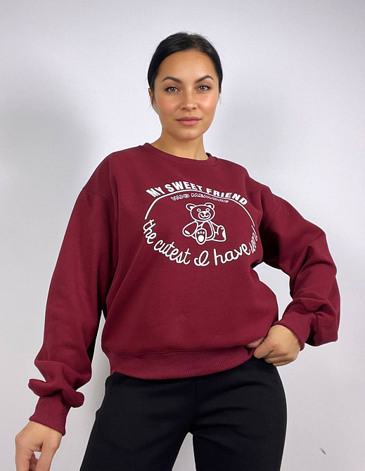 Свитшот женский A-N 25057 с рисунком мишкой впереди оверсайз средней длины комфорт one size, бордовый, one size Киев - изображение 4