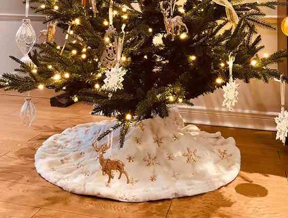 Коврик под елку с золотистыми снежинками из пайеток 90 см белый Киев