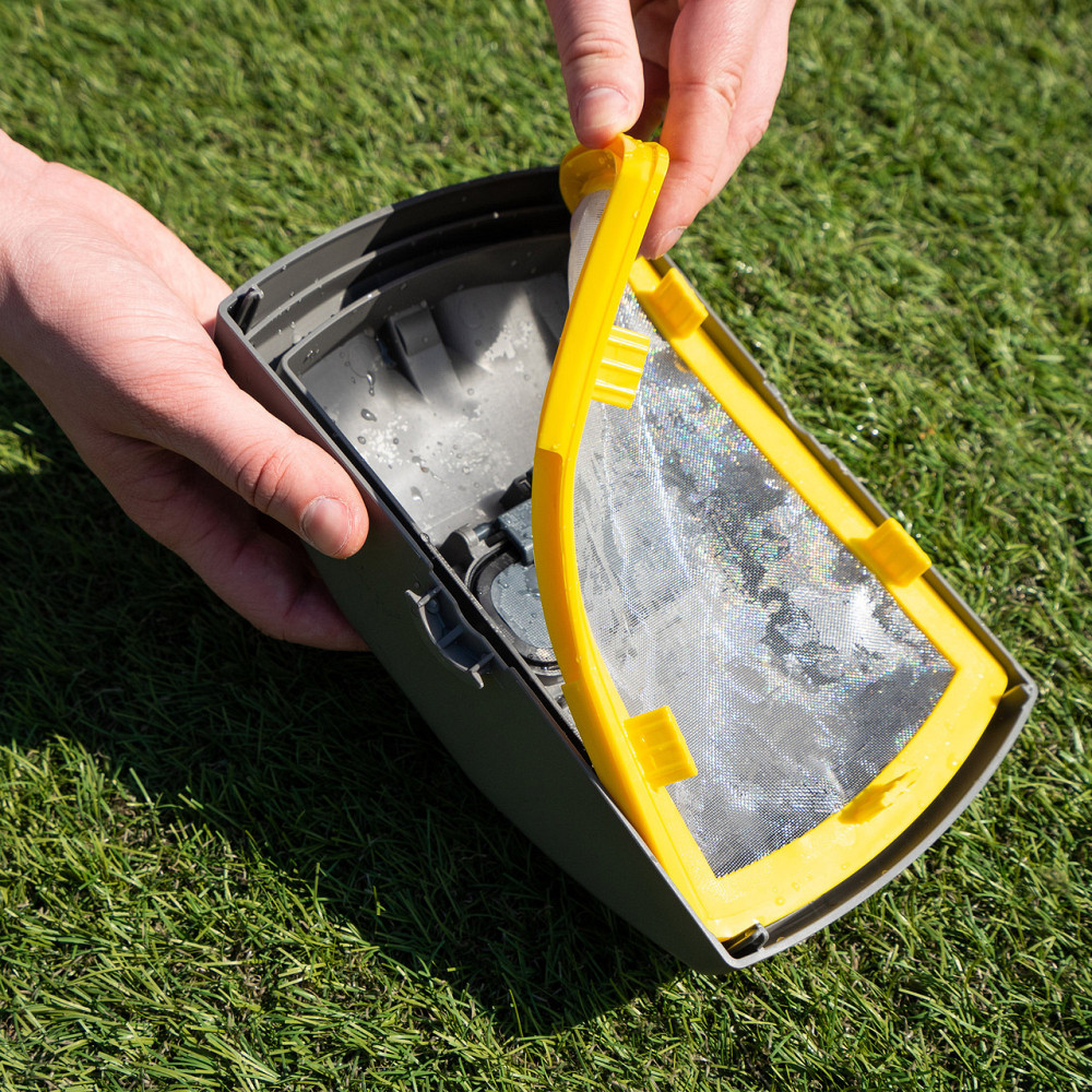 Пылесос для очистки дна бассейна Intex ZX50 работает от фильтр-насоса. Киев - изображение 3