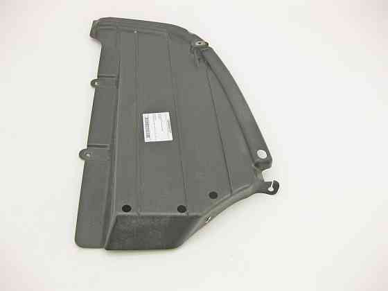 Mercedes-Benz  A2046900307 Захист задньої частини днища правий C-Class W204 Одесса