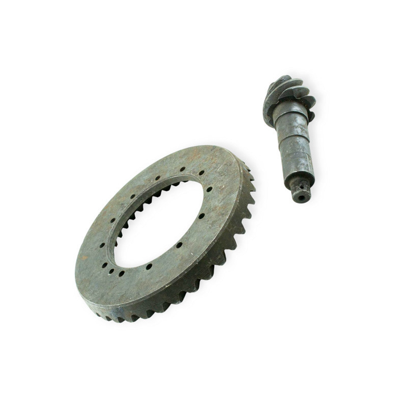 Главная ЗИЛ-133 ср/моста гипоид. (Z=38/6) пара Мукачево - изображение 1