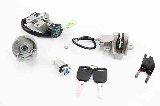 Замки к-кт (запалювання, сидіння, кришка бака кругла) Киев