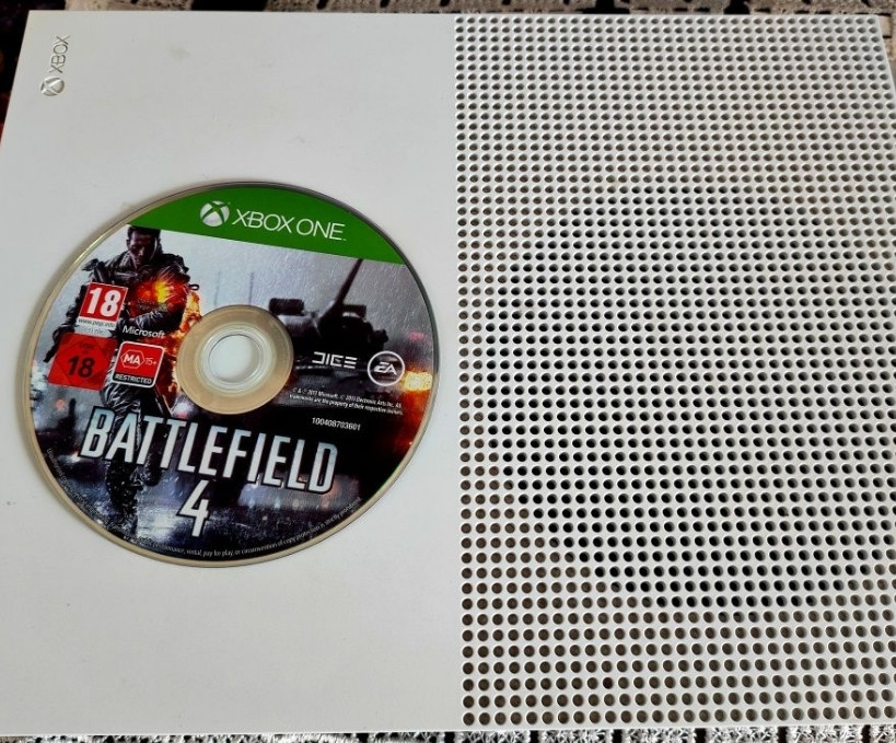 Xbox One series S 1tb 4K повний комплект +диск. Харків - фото 2