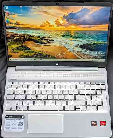 Ноутбук тонкий HP Pavilion 15 AMD Ryzen R3 3250U 16Gb. DDR4 128-1TB SSD. Київ