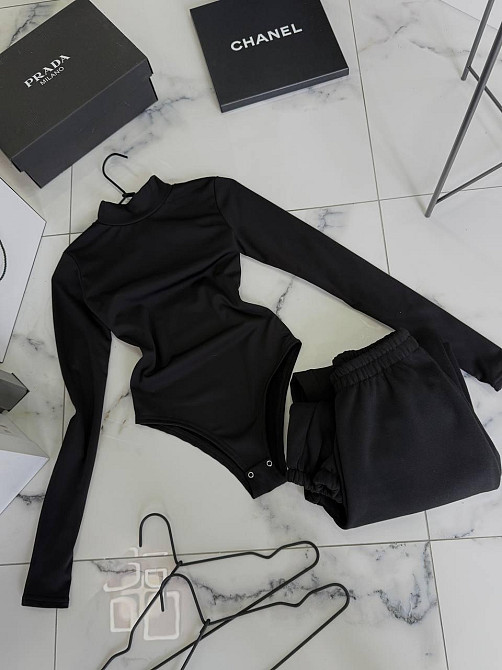 Женский базовый комплект с утеплением трехнитка на флисе Черный, 46/48 Одесса - изображение 1