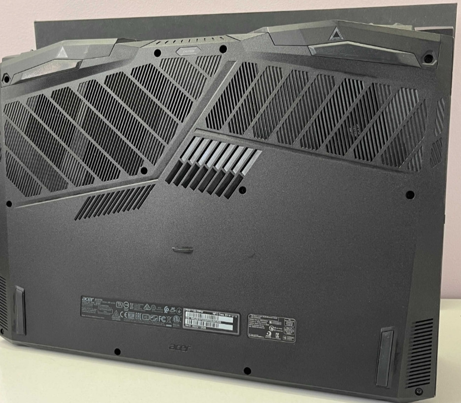 Ноутбук: Acer Predator 17.3" 144Hz.RTX 2070 8Gb i7-9750H RAM 16 SSD 512Gb. Харків - фото 7