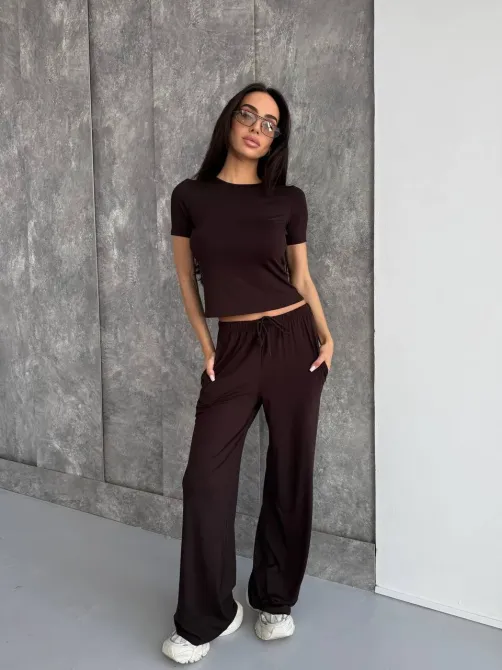 Женский костюм из вискозы с индейкой — базовый комплект футболка + брюки Одесса - изображение 20