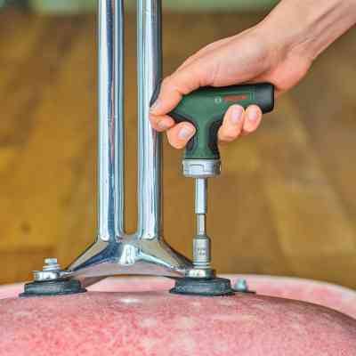 Набор отверток Bosch с трещоткой, т-подобная рукоятка, 20 насадок, 109мм, кейс, с (1.600.A02.Z9T) Винница