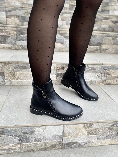 Vesna Черевики жіночі VESNA чорні натуральна шкіра з хутром висота 11 см (2422) 36 і 39 Коломия - фото 3