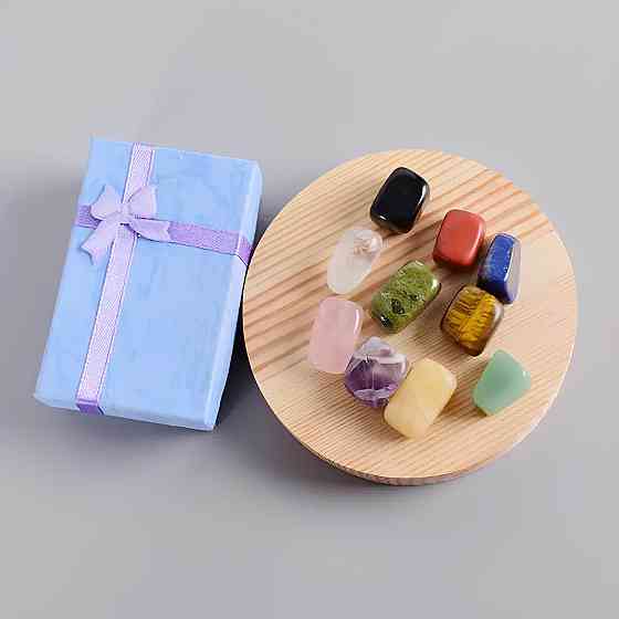 Набір з десяти натуральних каменів RESTEQ — напівдорогоцінні кристали з енергетичним впливом для дому, медитації та подарунка Київ