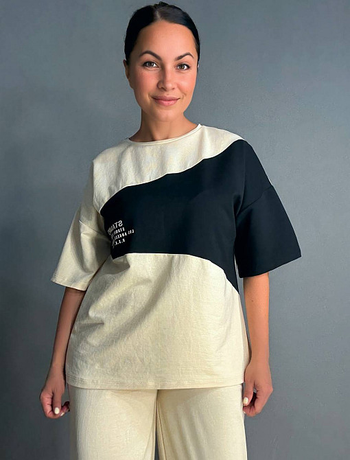 Костюм женский CAPPITONE 3162 оверсайз с черной вставкой футболка и брюки палаццо бежевый, бежевый, M Киев - изображение 8