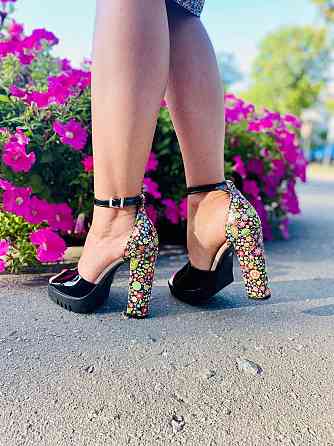 Kluchini БосонІжки жіночі KLUCHINI 4831 чорні (літо, шкіра лакована) (4115) лише 37р. Коломыя