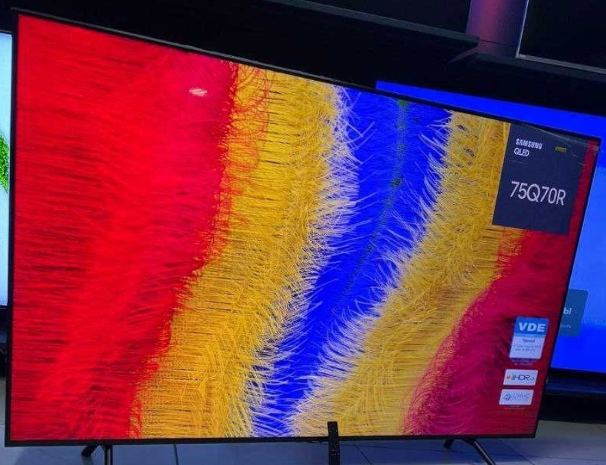 Телевизор Безрамный: 75