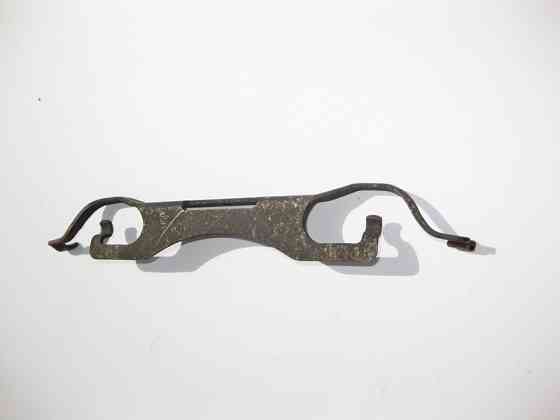 Mercedes-Benz  A0009937407 Пружина гальмівних колодок GL GLS X166 ML GLE W166 C292 Одесса