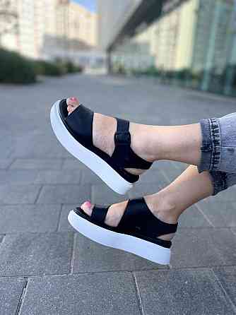 teona Шкіряні босоніжки жіночі чорні на білій платформі TEONA 123/1 літні р. 36-40 / Сандалі на Коломия