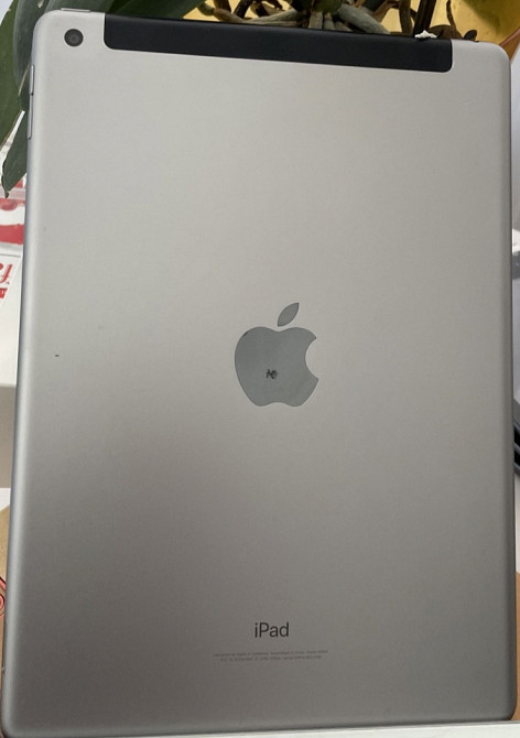 Планшет Apple iPad 6 32Gb. LTE Киев - изображение 6