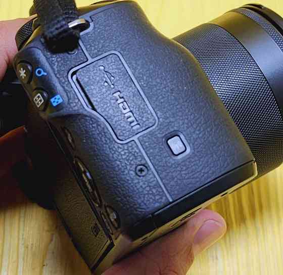 Фотоаппарат: Canon EOS M50 kit Canon EF-M 11-22mm . F/4-5.6 IS STM. Киев