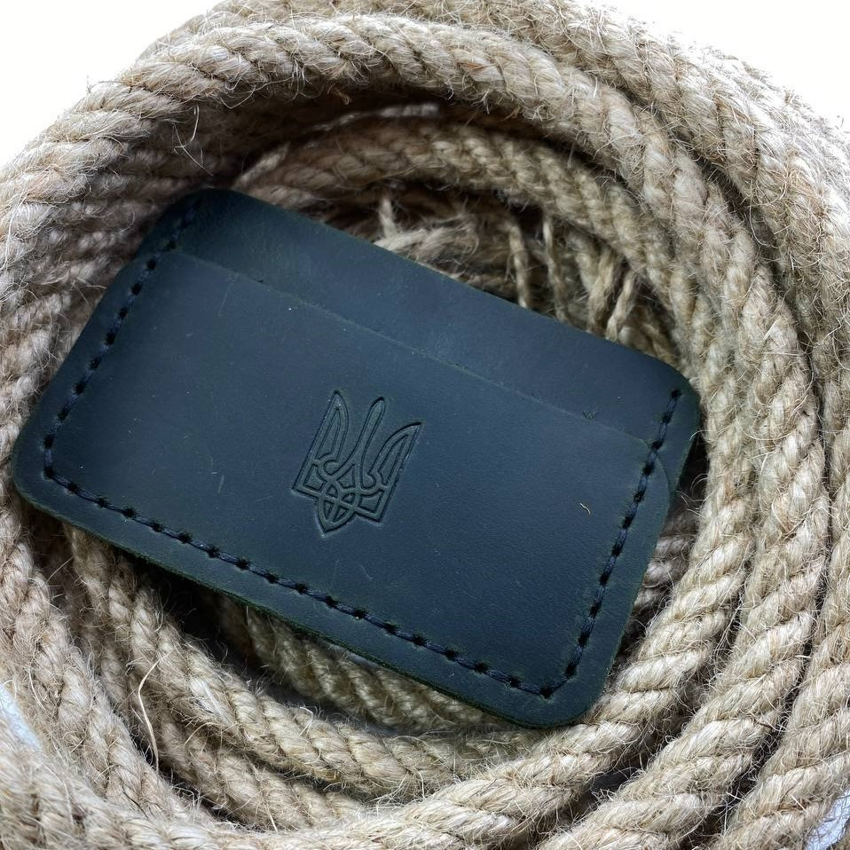 Картхолдер зелений Тризуб із тисненням шкіряний, стильний органайзер чохол зі шкіри для 4 банківських картокMasterSem Київ - фото 3