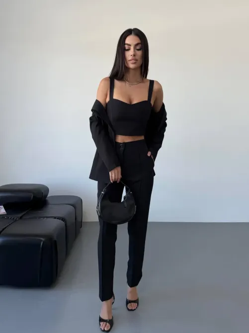 Стильний брючний костюм трійка із піджаком Одеса - фото 7