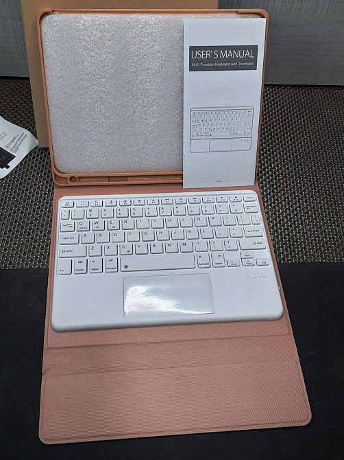 Чехол книжка iPad Pro 11 A2435 A2301 A2068 A2228 клавиатура (женский) Одесса - изображение 3