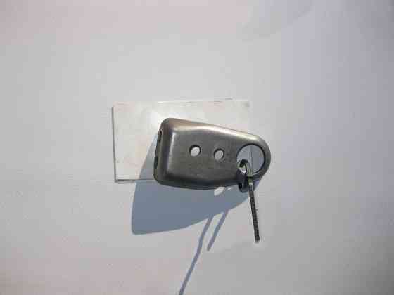 Mercedes-Benz  A2722230041 Кронштейн - вуха задня двигуна M272 V6 2.5 3.0 3.5л M273 V8 4.6 5.5л M152 Одеса