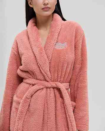 Теплий однотонний жіночий халат Nicoletta Queen — Велюрсофт 94118 S Київ