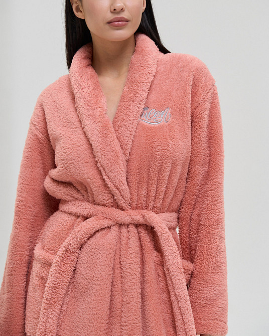 Теплий однотонний жіночий халат Nicoletta Queen — Велюрсофт 94118 S Київ - фото 6