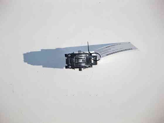 Mercedes-Benz  A2218201710 7J22 Кнопка склопідйомника пасажира срібляста S-Class W221 до рестайлу Одесса