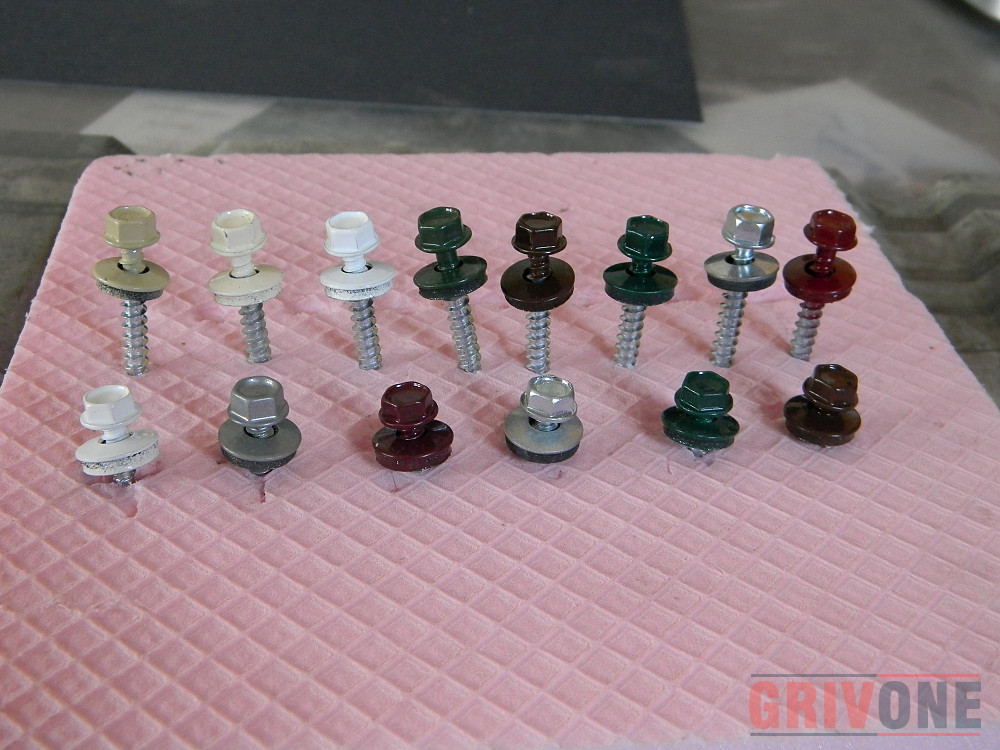 Окрашенные заклепки и саморезы для крепления профн Київ - фото 3