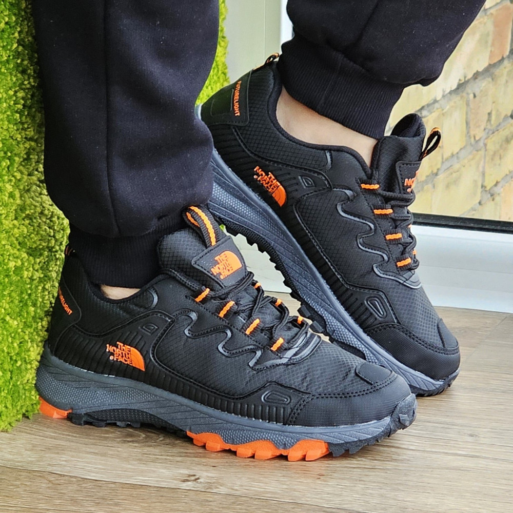 Мужские Кроссовки The North Face Черные с Оранжевым Норт Фейс (размеры: 40,41,42,43) ВидеоОбзор Днепр - изображение 9