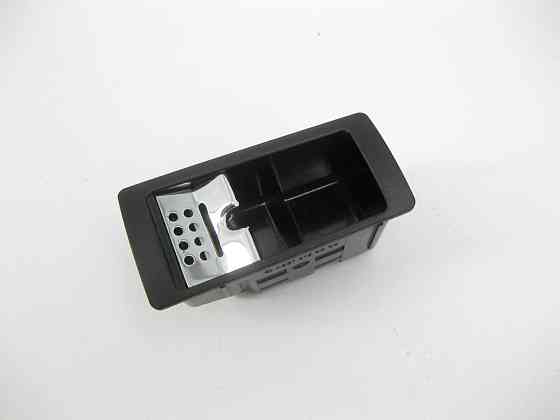 Mercedes-Benz  A2218130204 Вставка попільнички задньої правої дверної картки S-class short W221 S-class long V221 Одесса