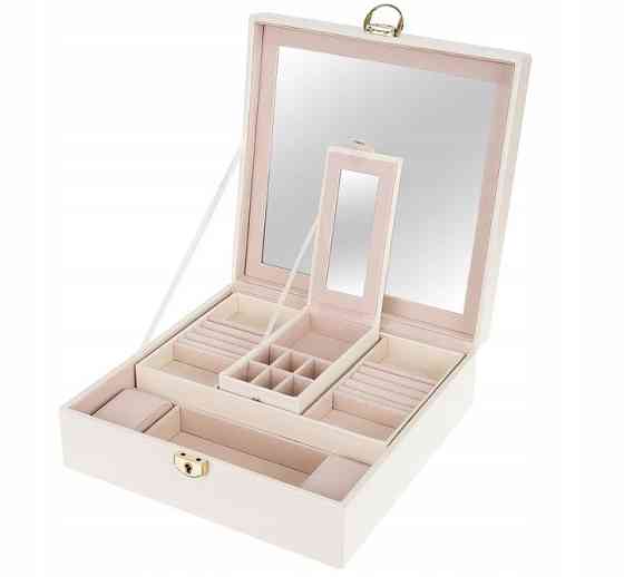Шкатулка - футляр для хранения украшений с ключом Beautylushh (8895) Beige Нововолынск