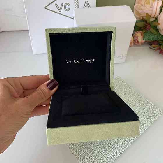 Упаковка преміум Van Cleef Коробочка, всередині замша, футляр, чохол для сертифіката, пакет, стрічка Одеса