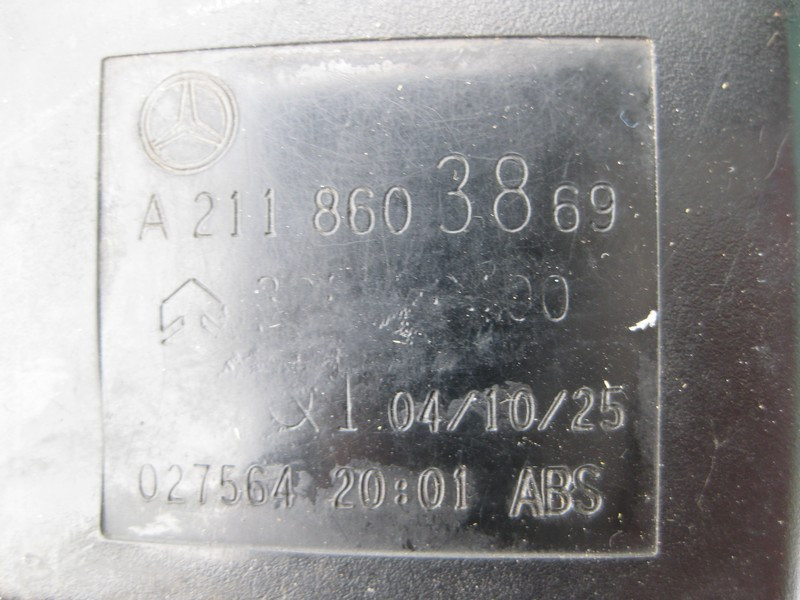 Mercedes-Benz  A2118603869 Засувка ременя безпеки задня права та центральна E-Class W211 Одеса - фото 3