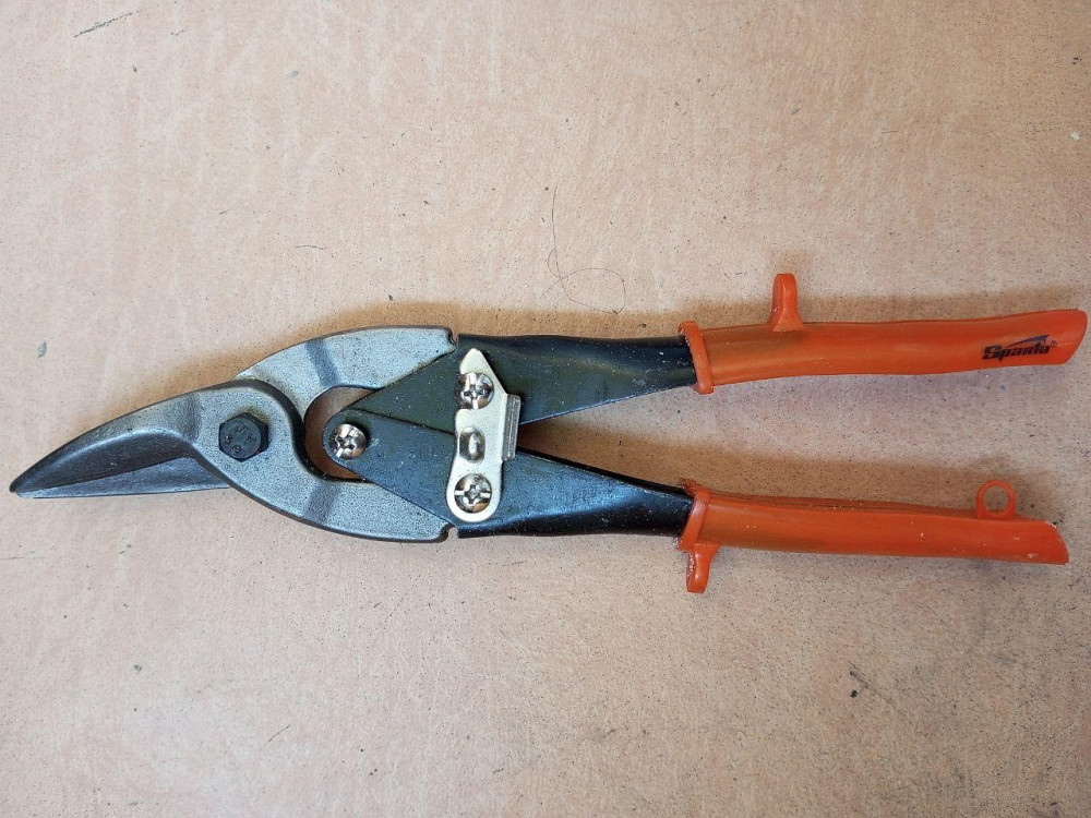 Ножницы по металлу, 250 мм, левые, обливные рукоятки SPARTA Полтава - изображение 1