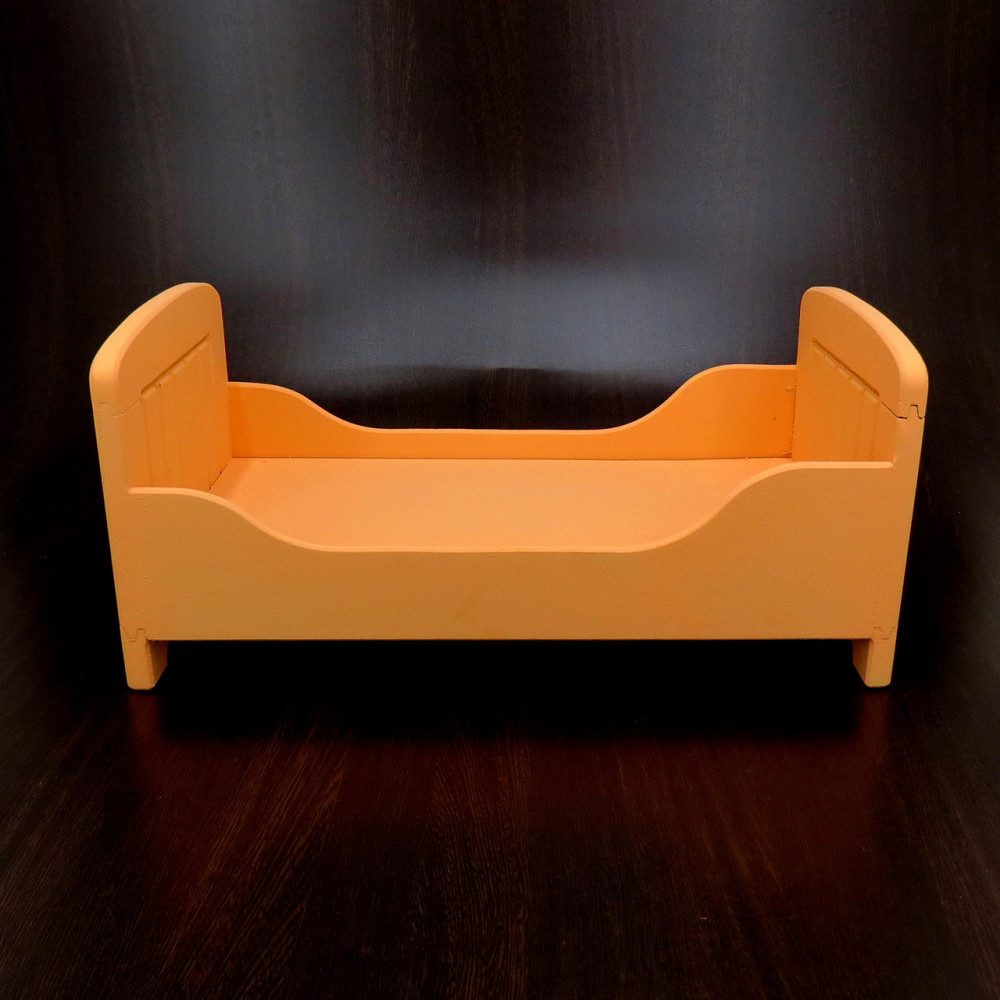 Кровать для кукол 