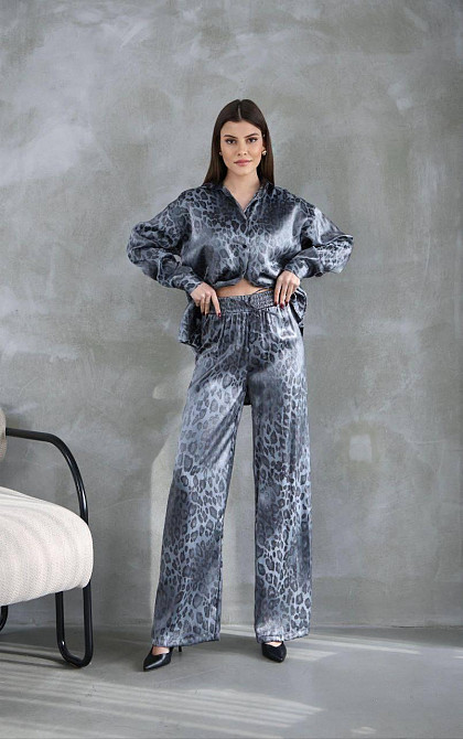 Жіночий легкий прогулянковий леопардовий костюм-двійка: сорочка та штани Сірий, 44 Одеса - фото 5
