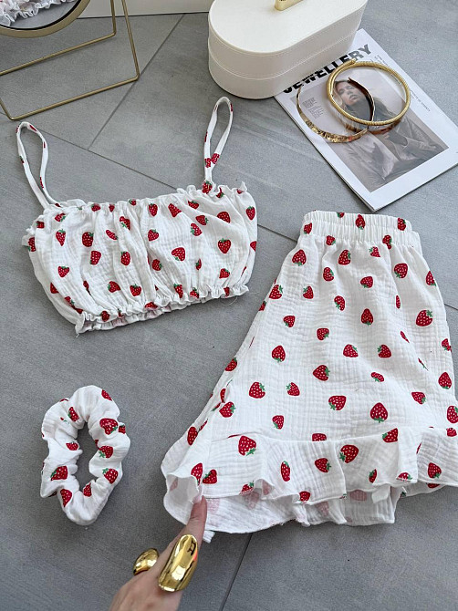 Женская нежная принтованная пижама: топ и шорты + резинка для волос натуральный муслин Одесса - изображение 2