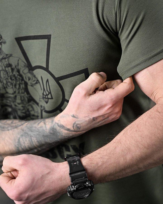 Футболка потовідвідна Bayraktar ЗСУ солдат олива ВТ0983 Одесса - изображение 4