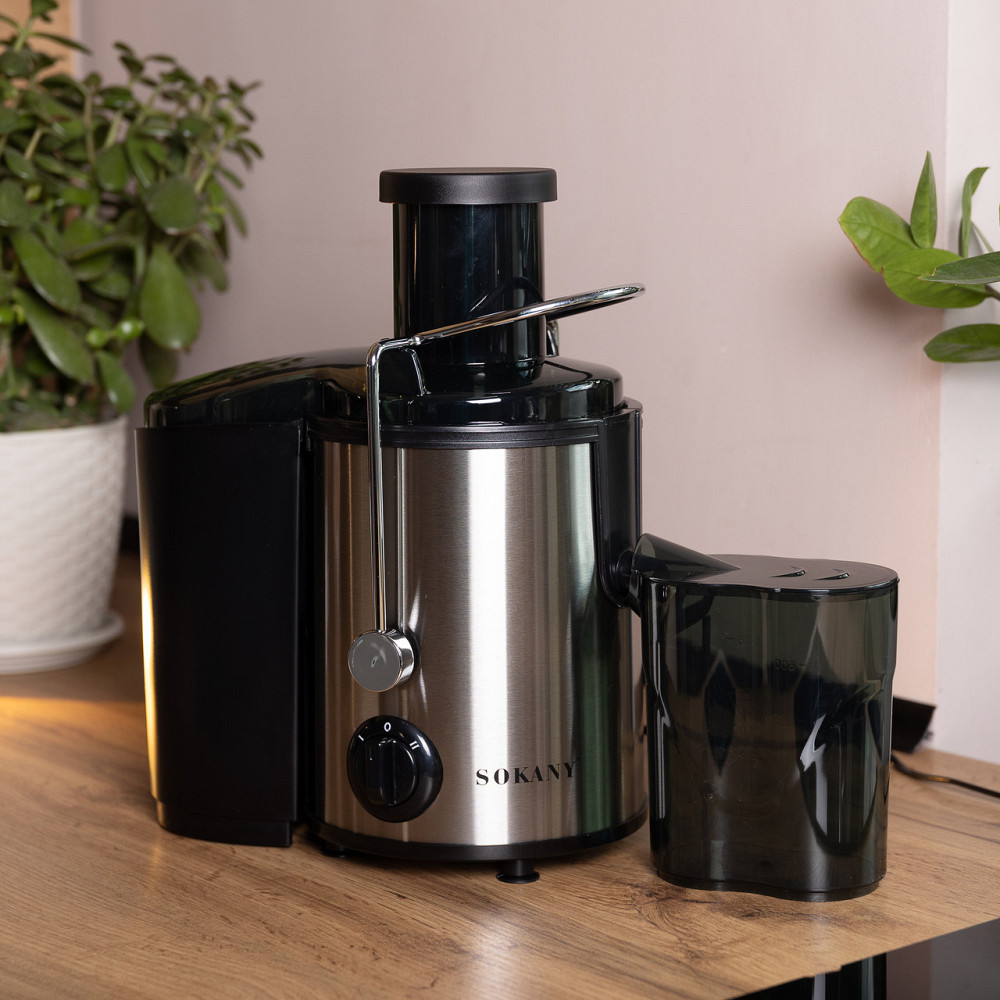 Соковижималка шнекова електрична з чашею Sokany SK-4000 800 Вт Чорна Київ - фото 7