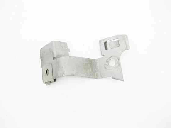 Mercedes-Benz  A1665240340 Кронштейн захисту АКПП правий ML GLE W166 GL GLS X166 Одеса