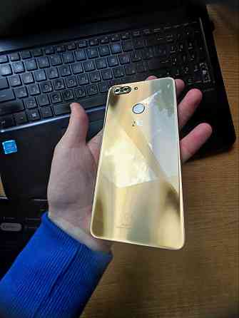 Смартфон ZTE Blade V9 3/32GB Gold Київ