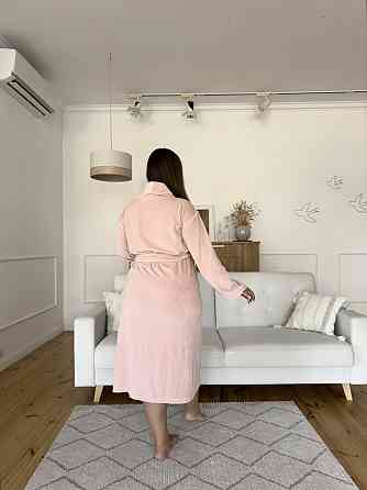 Жіночий велюровий халат для вагітних COSY довгий Peach Fuzz в подарунковій упаковці персиковий Київ