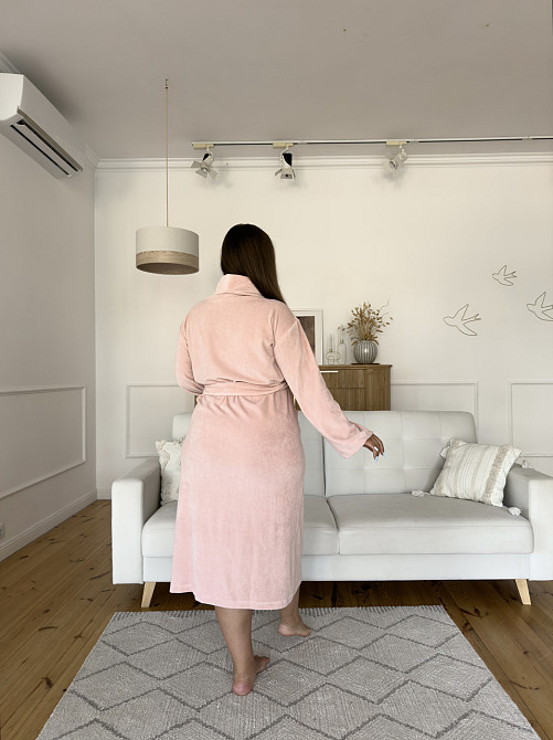 Жіночий велюровий халат для вагітних COSY довгий Peach Fuzz в подарунковій упаковці персиковий Київ - фото 4