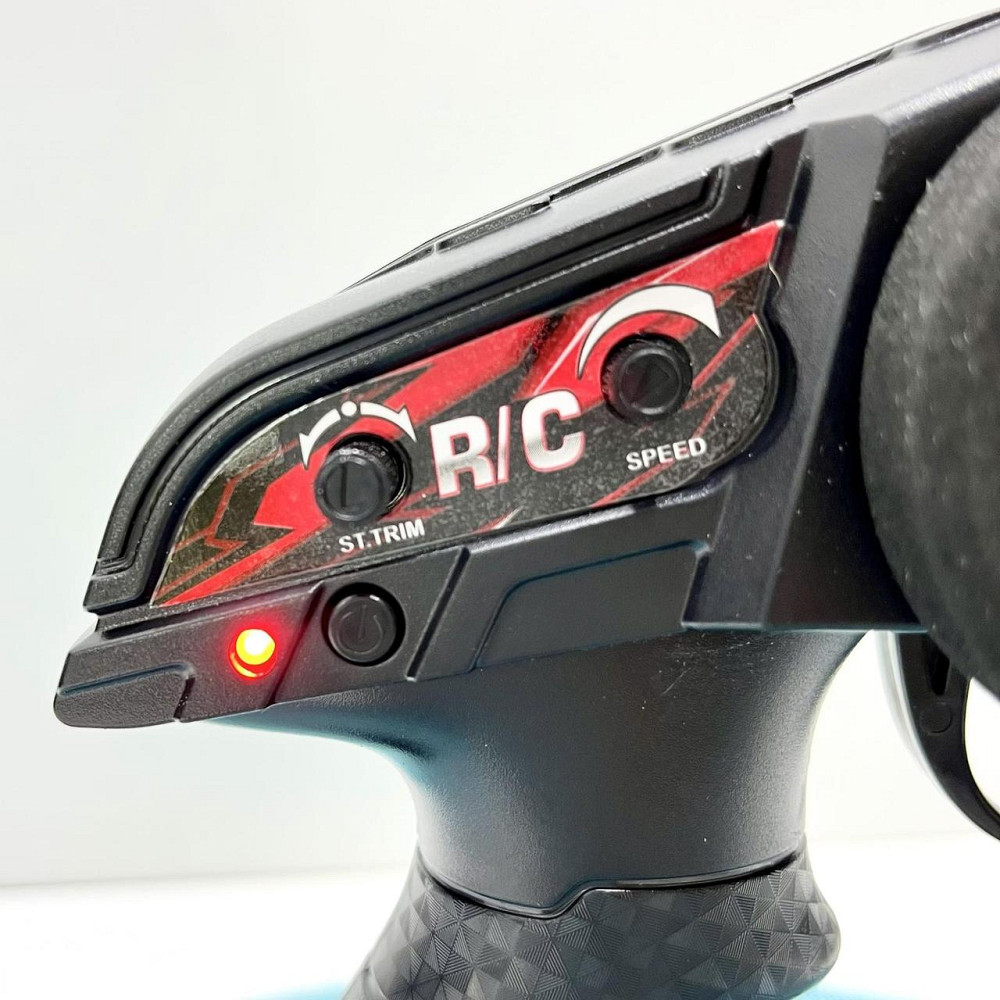 Машина на радіокеруванні акуммулятор 7.4 V USB-кабель пульт протиударний корпус гумові шини (HS 18301/302 Чернігів - фото 7