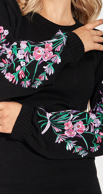 Светр з гарною вишивкою (46-48) Київ - фото 2