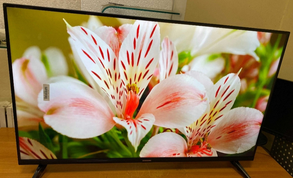 ХИТ! Телевизор Samsung 4K Smart TV 45