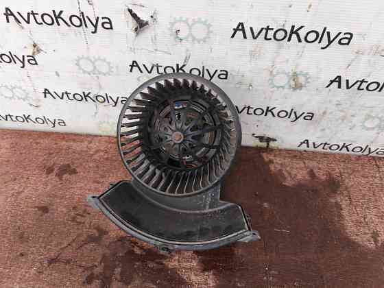 Моторчик (вентилятор) пічки VW T5 2003-2015 (7E1820021) Ковель