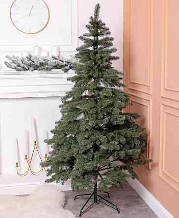 Реалістична новорічна ялинка 2.3 м Карпатська зелена Київ