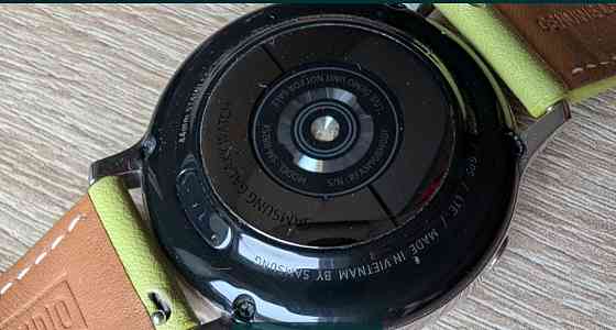 Смарт -Часы Samsung Galaxy Watch Active 2 r825x. Киев